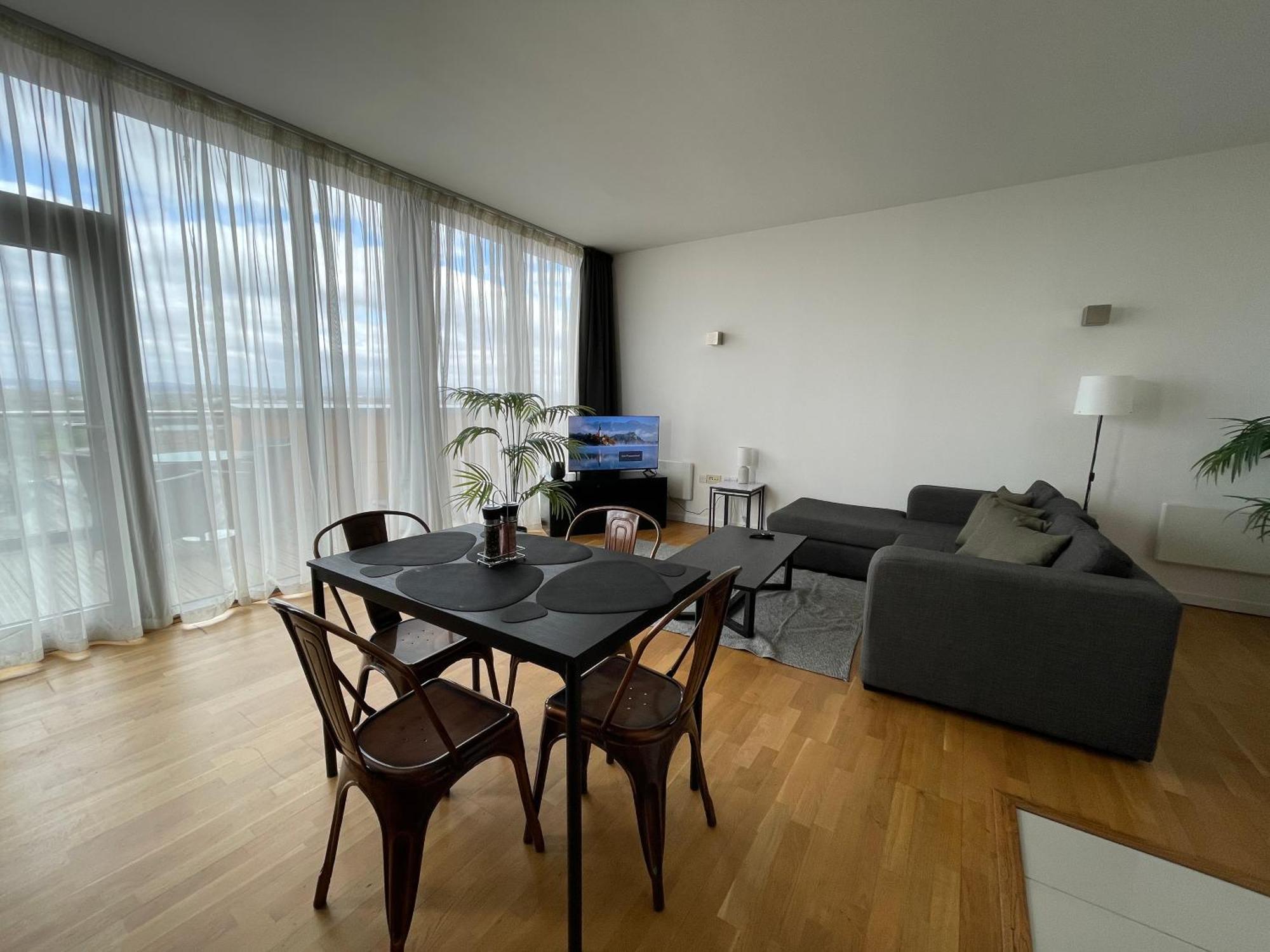 Apartment Modern Luxury In *